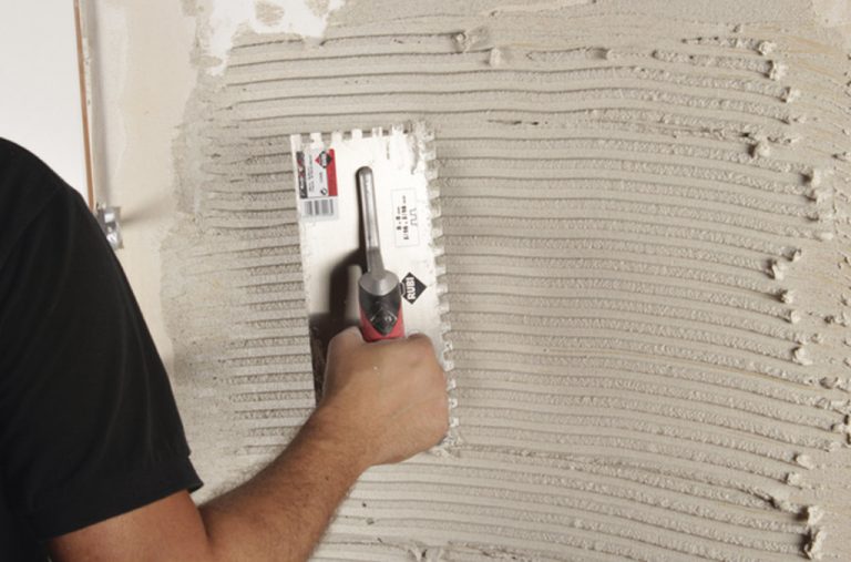 Tiling on New Plaster: Tips and Best Practices