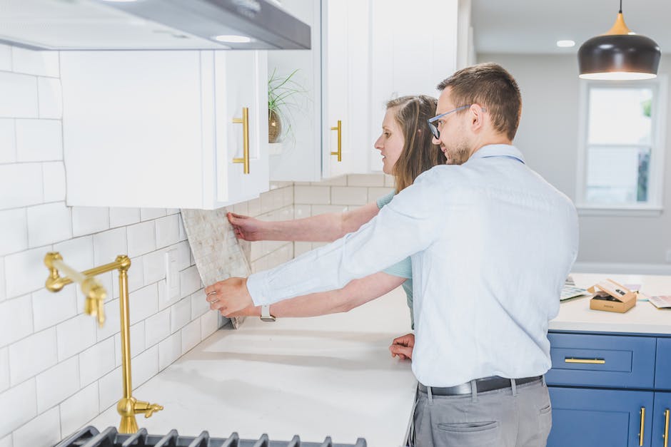 What Are The Top Tips For Choosing Kitchen Backsplash?
